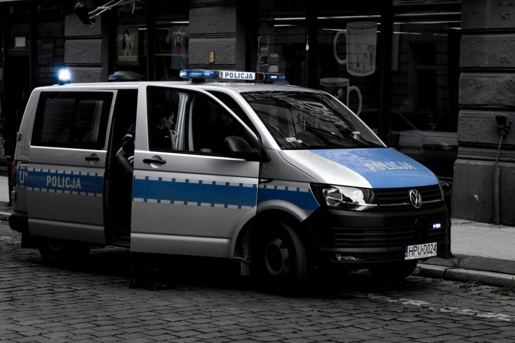 Ubezpieczenie OCP przewoźnika dla busa – na co uważać w klauzulach umownych?
